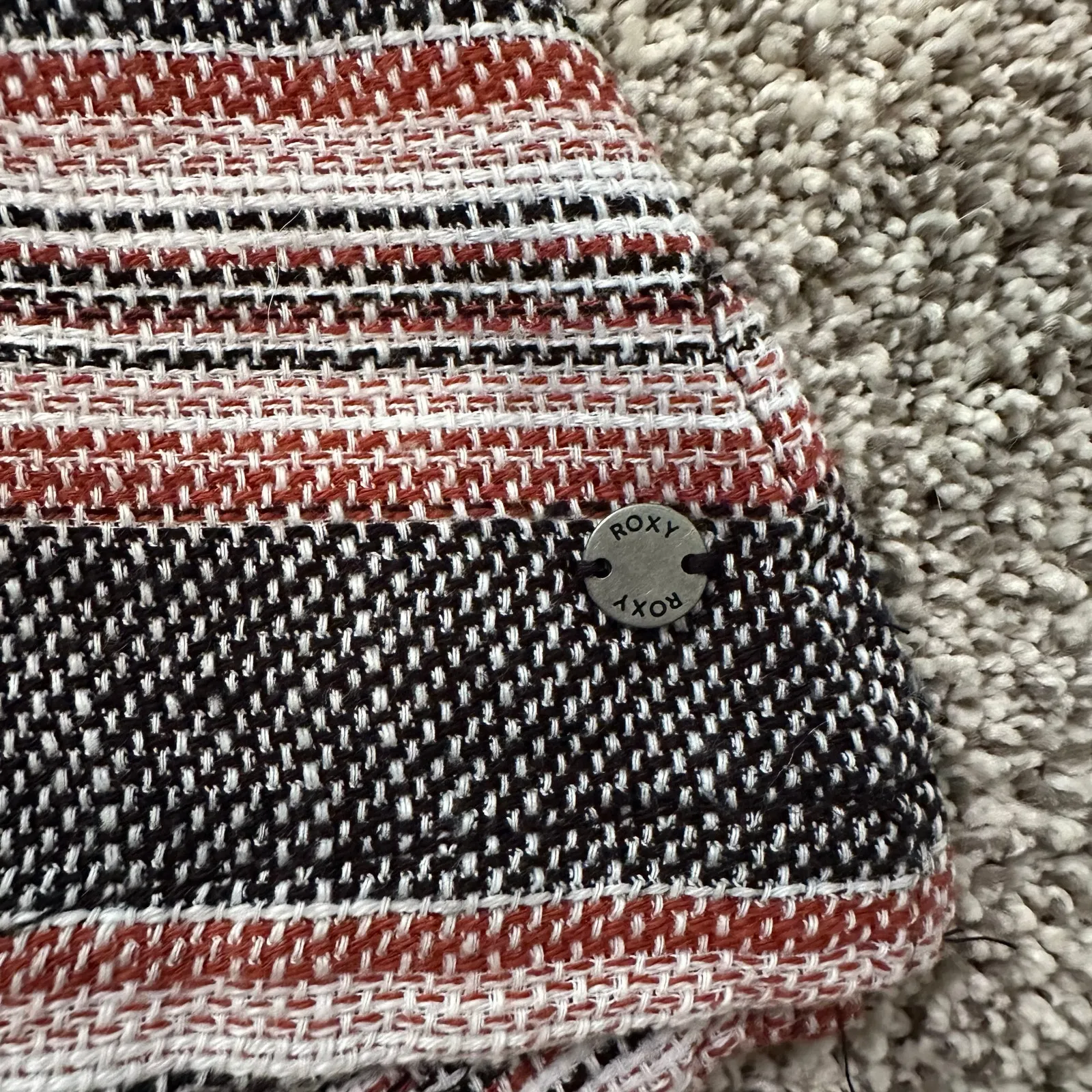 Roxy cream, black & red striped knit hooded pullover top size M - Image 6