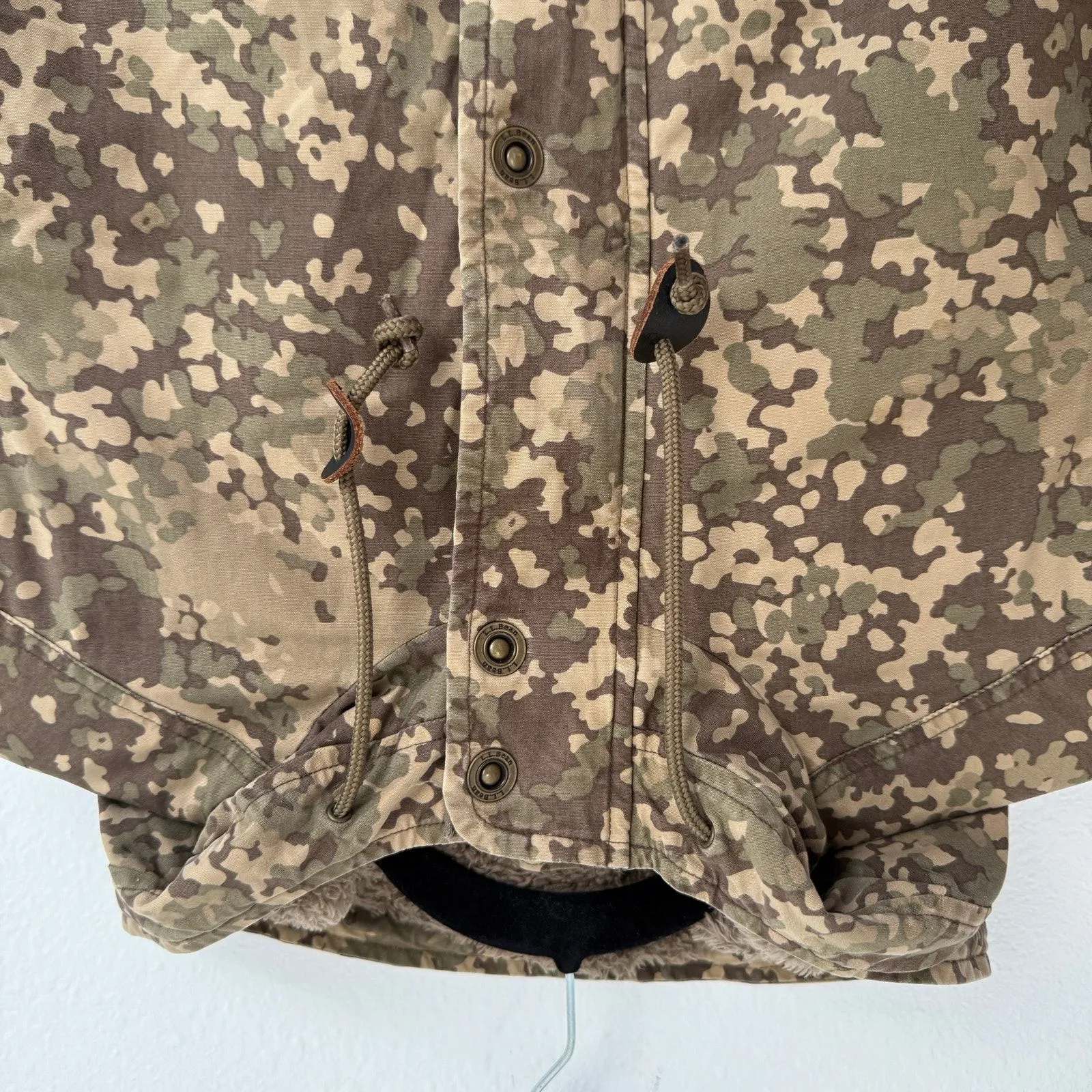 L.L. Bean Women's XS Hooded Camo Zip Front Fleece Coat Jacket Long Hunt Chore - Image 3