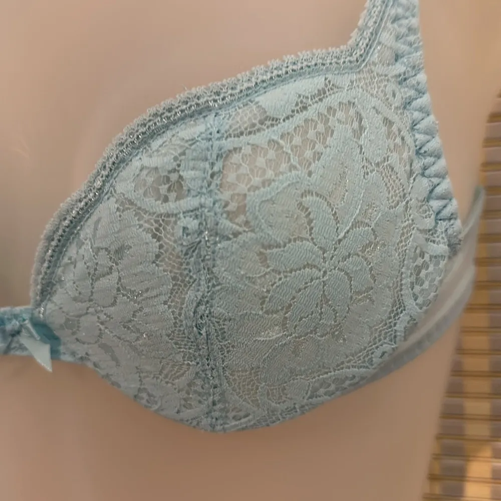 Vintage Olga Sky Blue Lace Lined Underwire Bra 32A Size undefined - Image 6