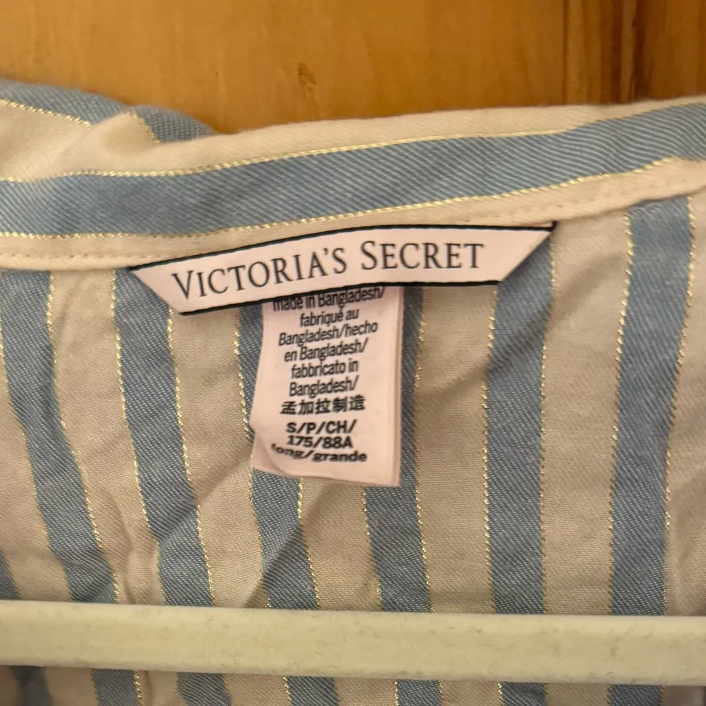 EUC Victoria’s Secret Flannel Pajama Set, Pink & Blue Classic Stripe SmL - Image 6