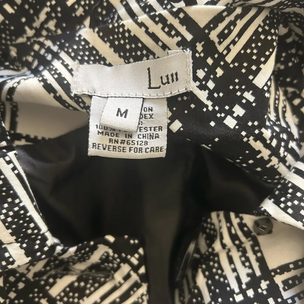 Luii Black and White Patterned Coat Size M - Image 4