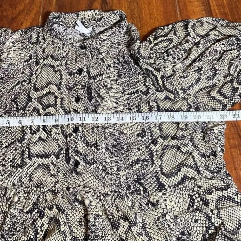 Live 4 Truth Women’s Top Shirt Black Cream White Boa Snake Animal Print Sz XL - Image 6