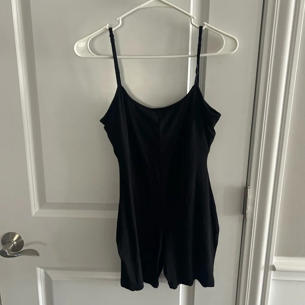 SKIMS Soft Lounge Scoop Onesie Bodysuit - Image 4