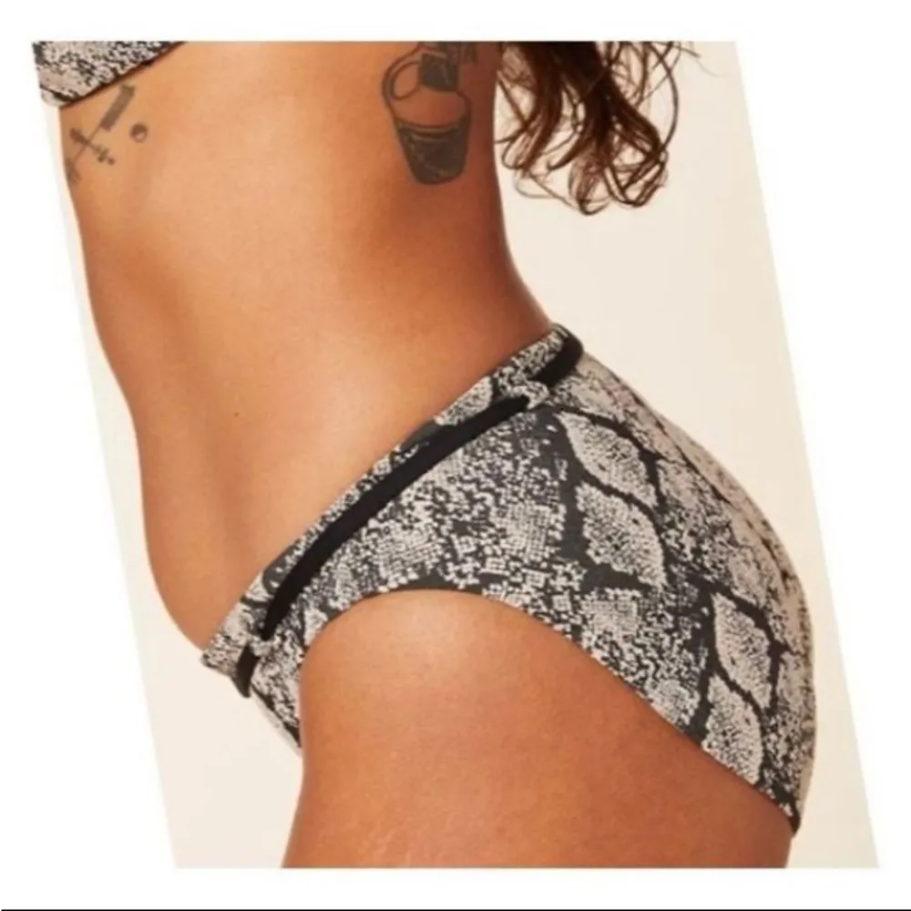 Andie Swim Bikini Bottom Riviera Black/Brown Snake Print S(4-6) NWT Belt Detail - Image 2