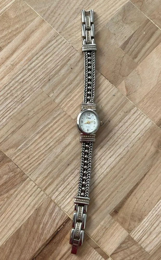 Fashion Watch Vivani Brand Silver - Image 3
