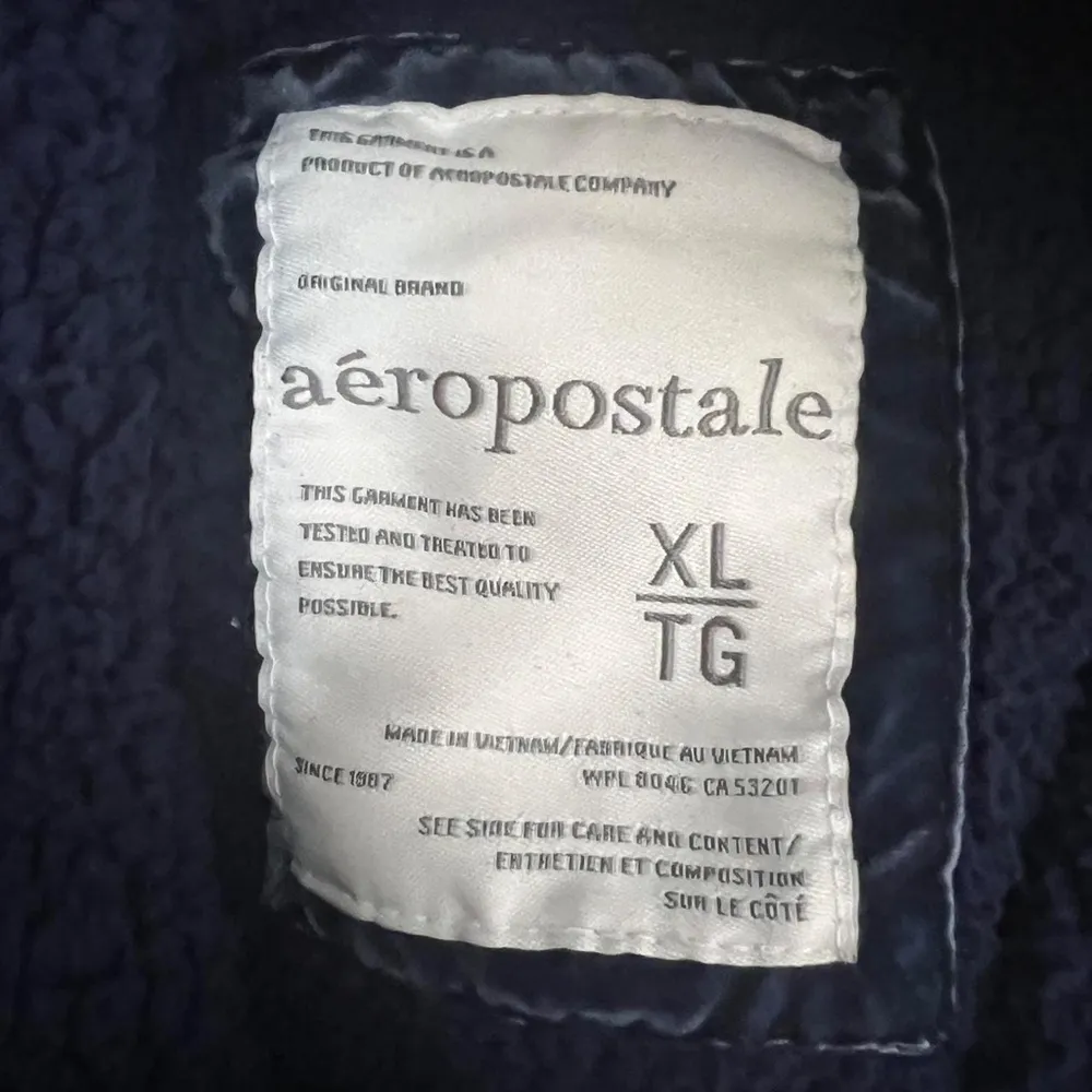 Aeropostale navy logo zip up jacket with fleece inside - Image 4