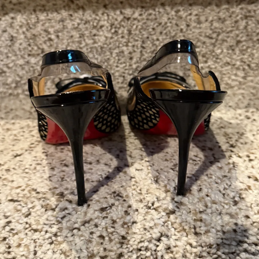 Christian Louboutin Suspenodo Glitter Flocked Patent PVC Sling 85 Pumps, size 38 - Image 4