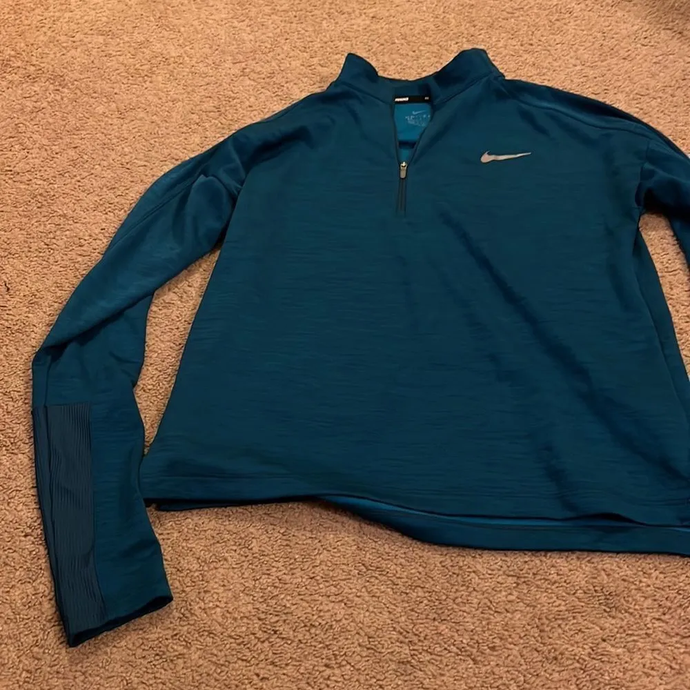 Nike quarter zip small - Image 2