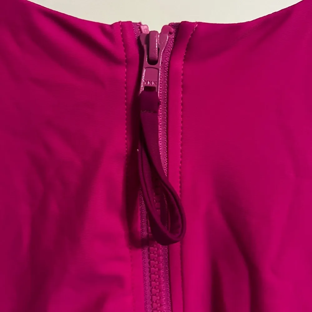 FINAL PRICE DROP NWT SELENA ZIP - Image 8