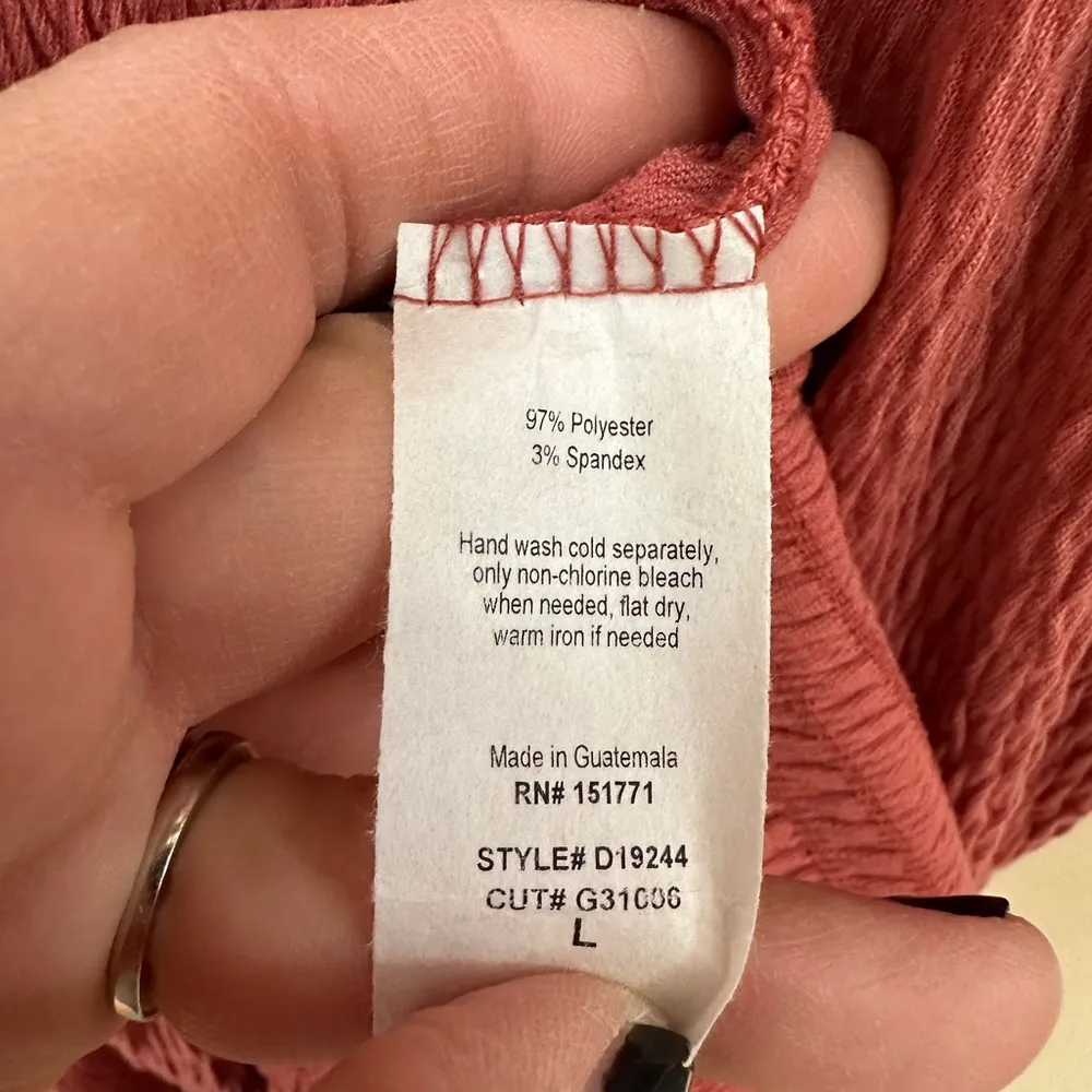 Peasant midi dress, salmon color, textured fabric, smocked waist, scoop neck Pink Size L - Image 4