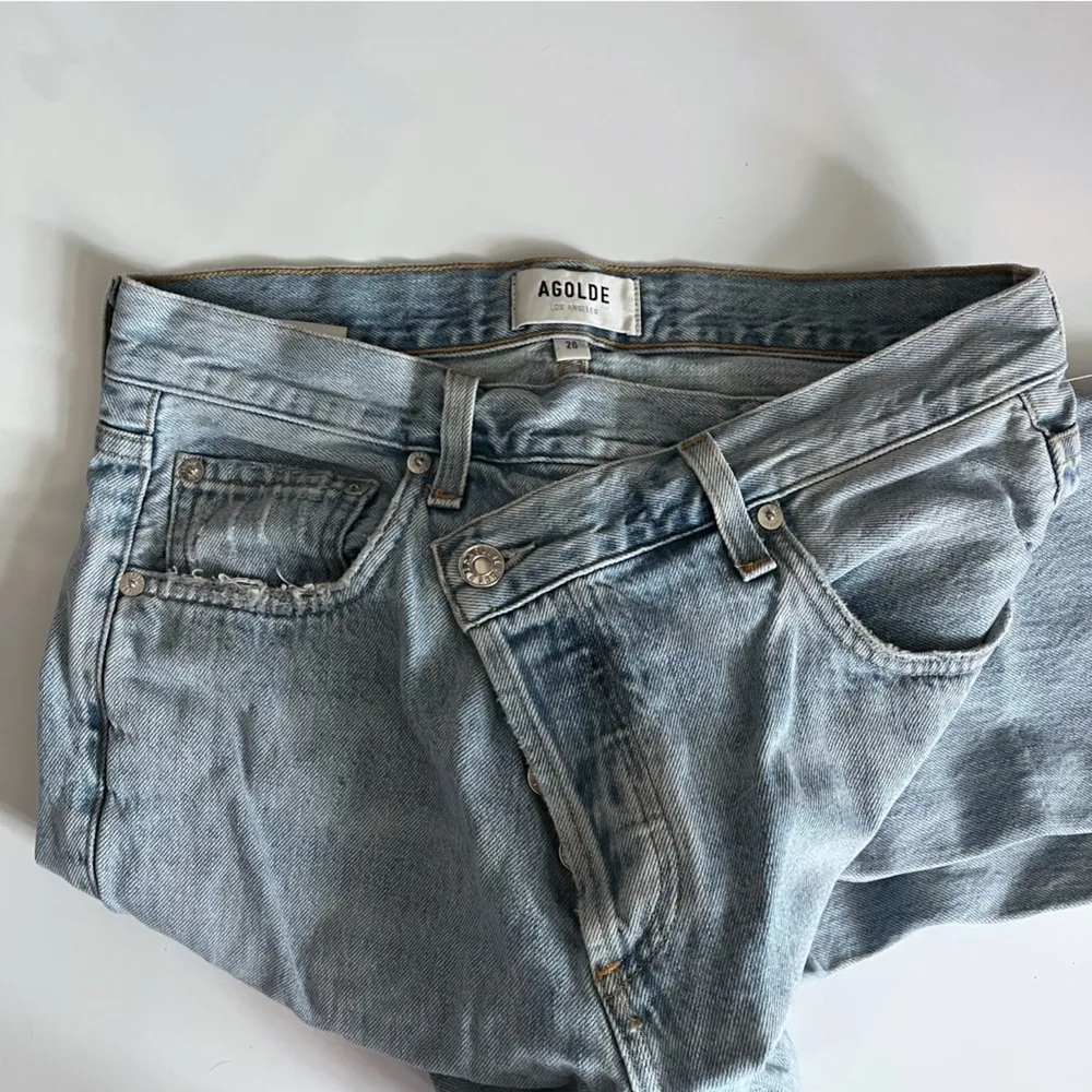 AGOLDE • Criss Cross Light Wash Jeans - Image 6