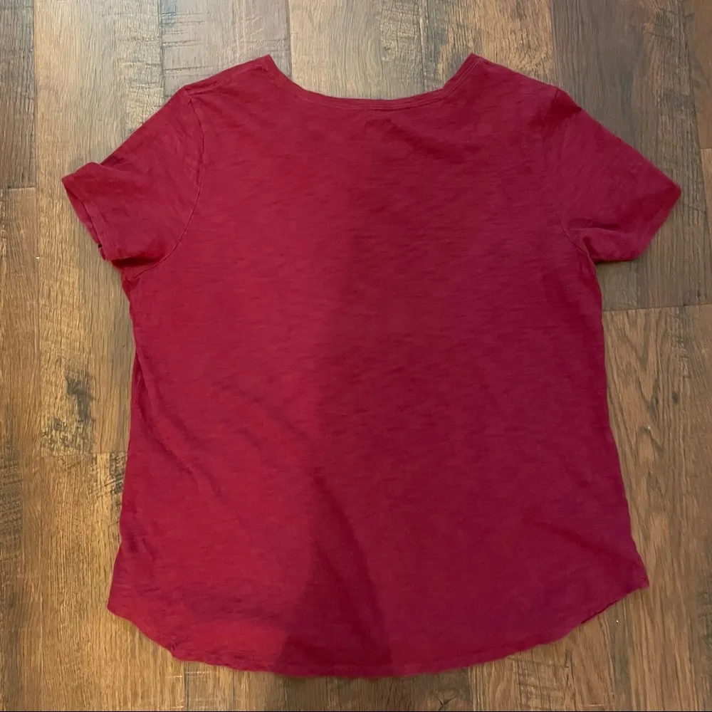 burgundy t-shirt, size XL - Image 3