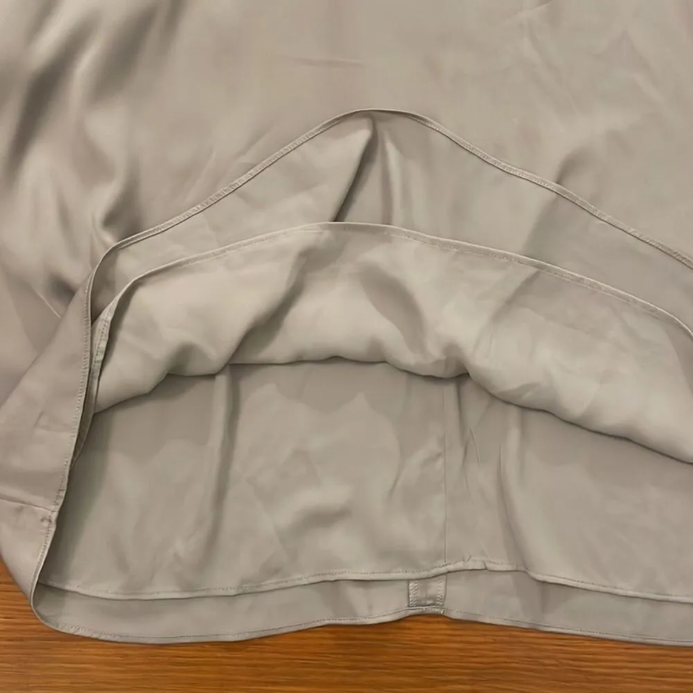 H&M Gray Satin Sleeveless Blouse Womens Size Extra Large XL Flowy Minimalist - Image 4