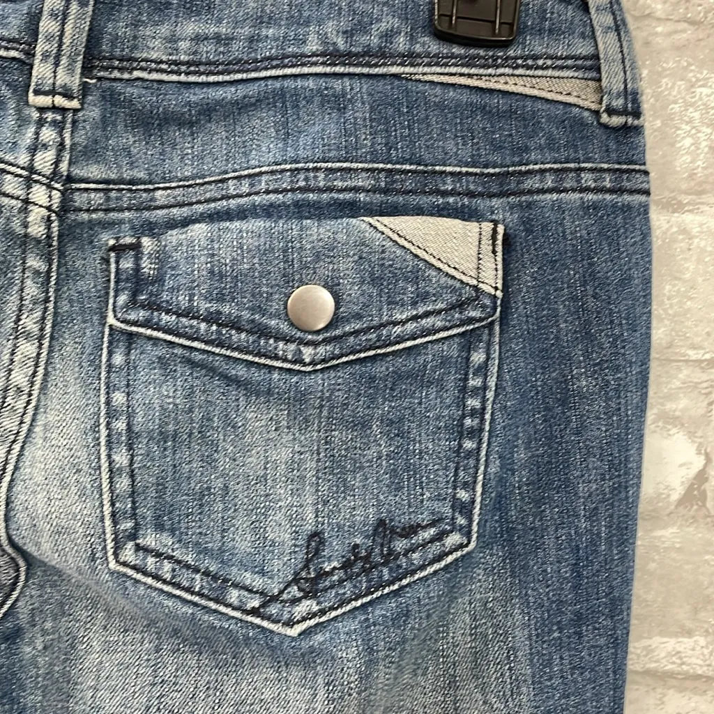 Vera Wang Classic Blue Straight Leg Jeans - Image 3