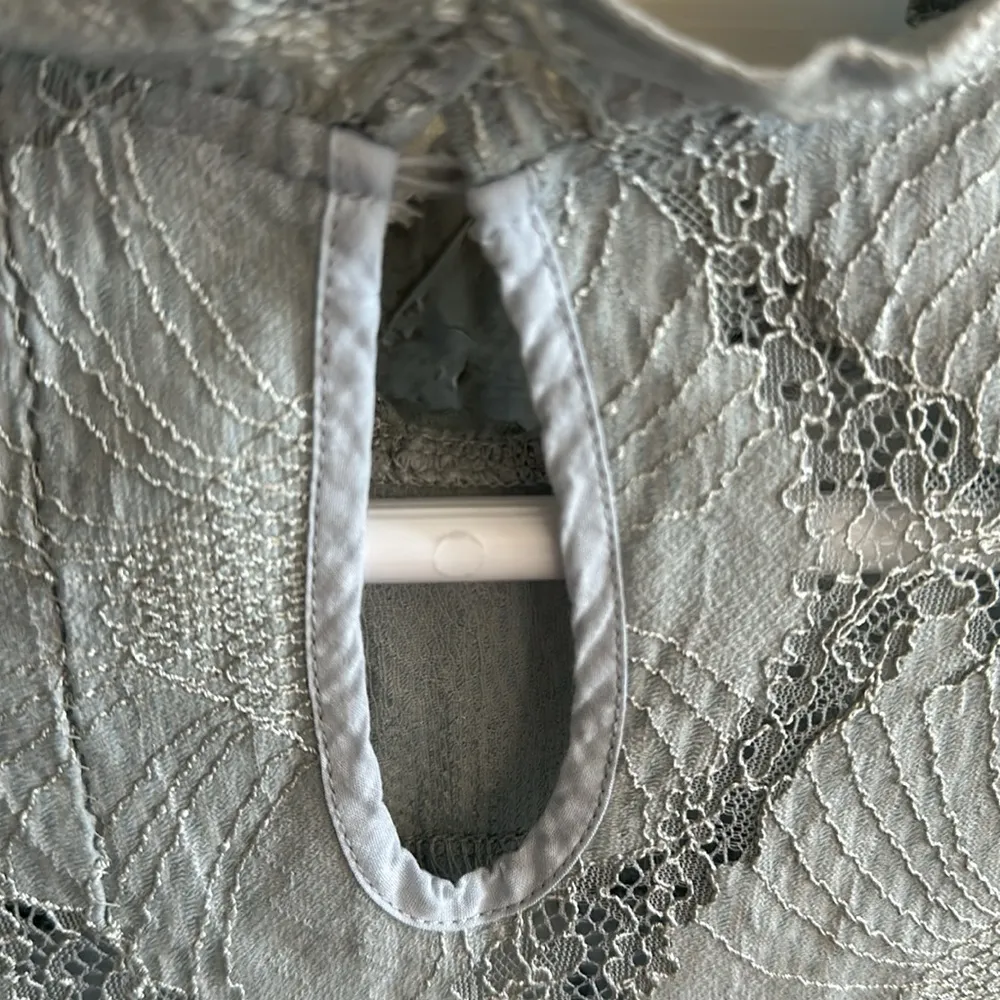 Anthropologie Foxiedox Lace Overlay Blue Short Sleeve Babydoll Blouse Size Small - Image 8