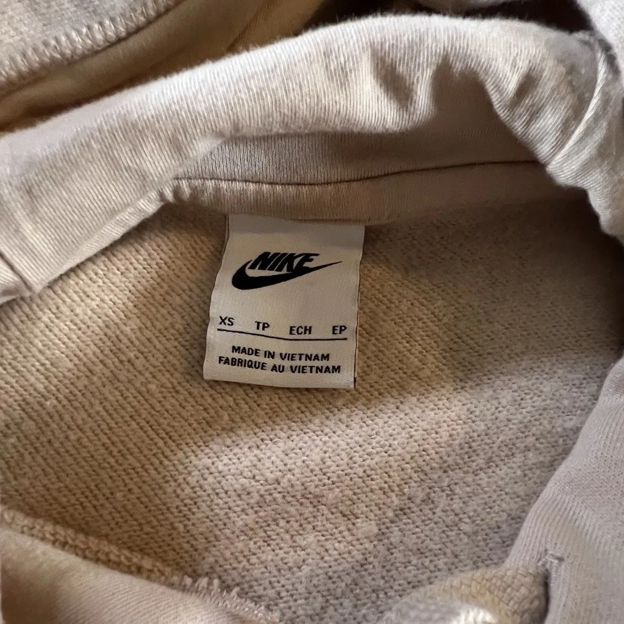 Nike Club‎ Fleece Hoodie Beige Pullover Sweatshirt XS Kangaroo Pocket Logo - Image 5