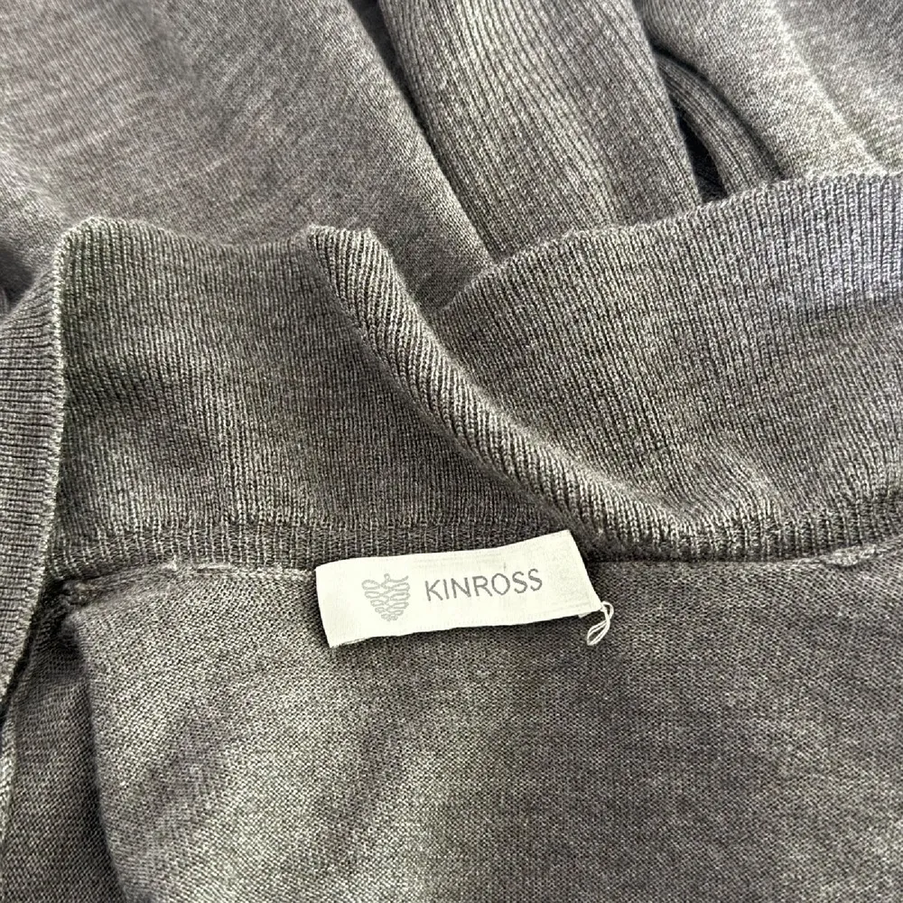 Kinross Cashmere Open Front Cardigan Sweater Ruffles Womens XS Cozy Quiet Luxury Brown - Image 6