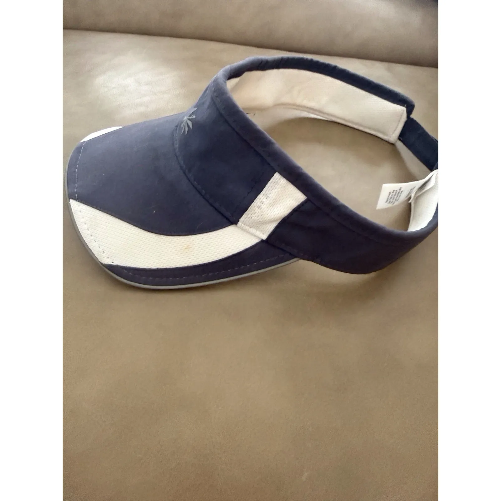 Athlete Gray White Visor - Image 2