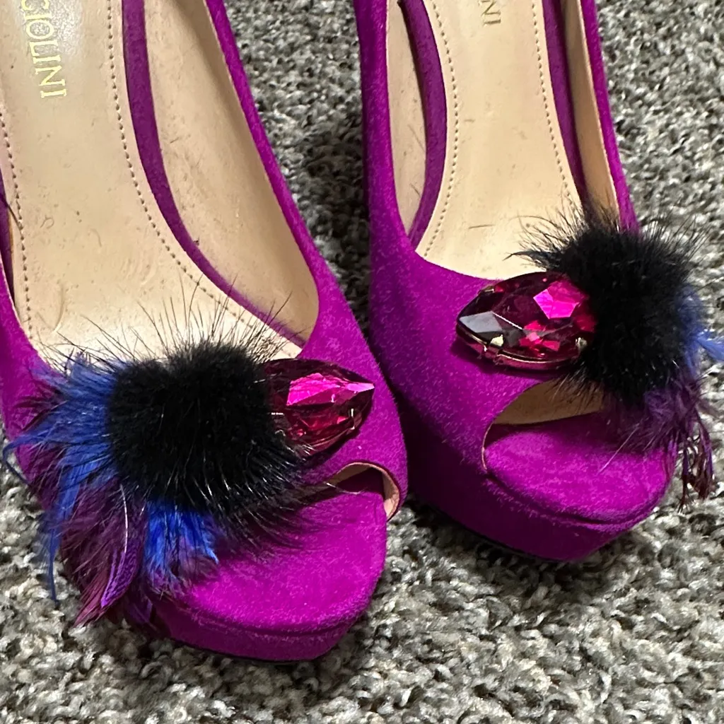 Enzo Angiolini Purple Heels with Fur, Rhinestone, Feather Detail - Image 3