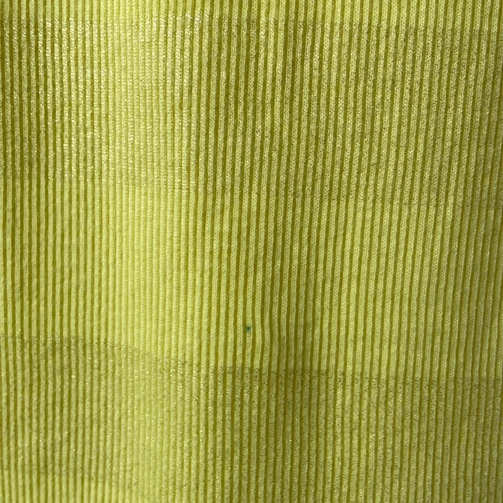 Gap shimmer bright yellow racer back tank top - Image 3