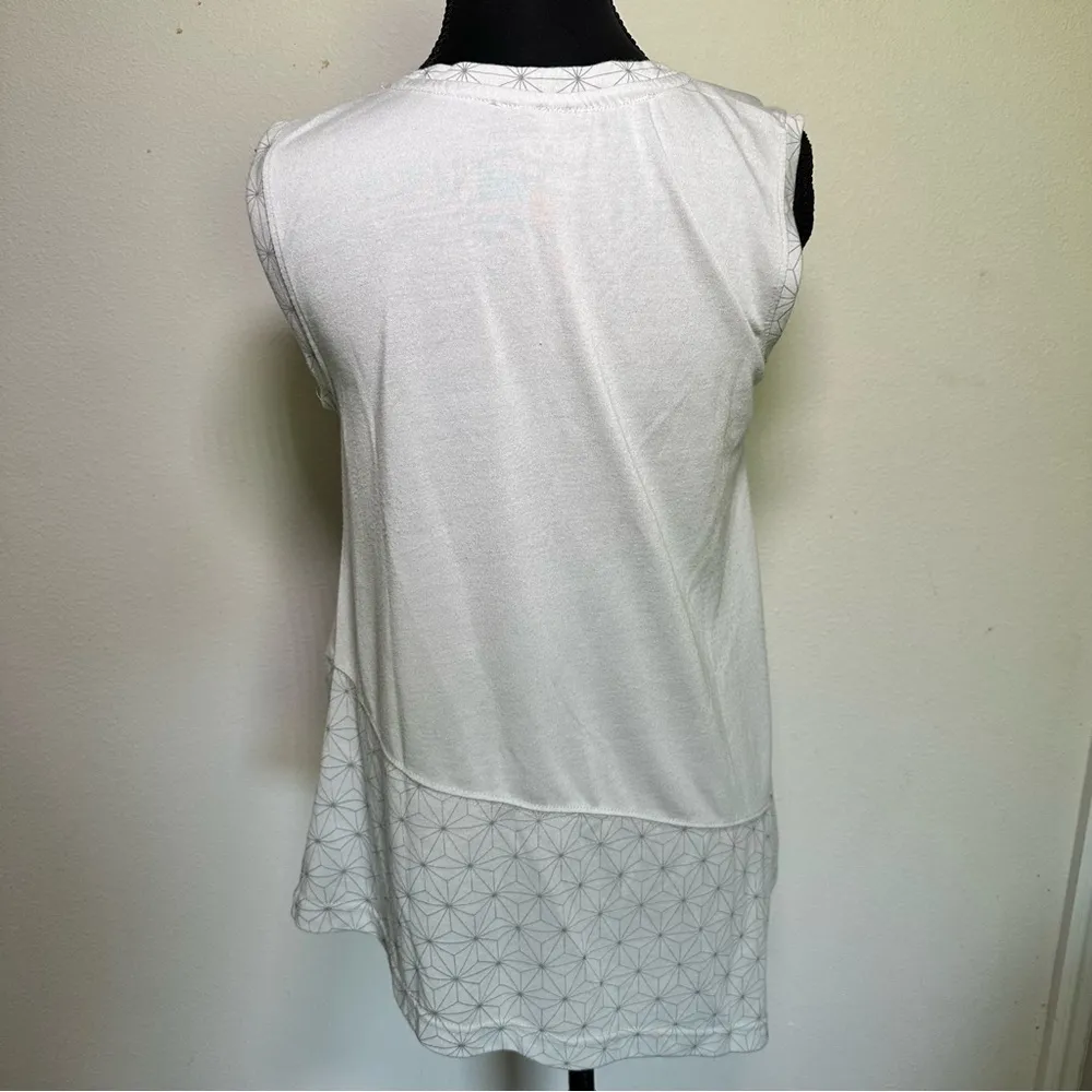 Disney EPCOT Gray Asymmetrical Tank Top Tunic - Image 6