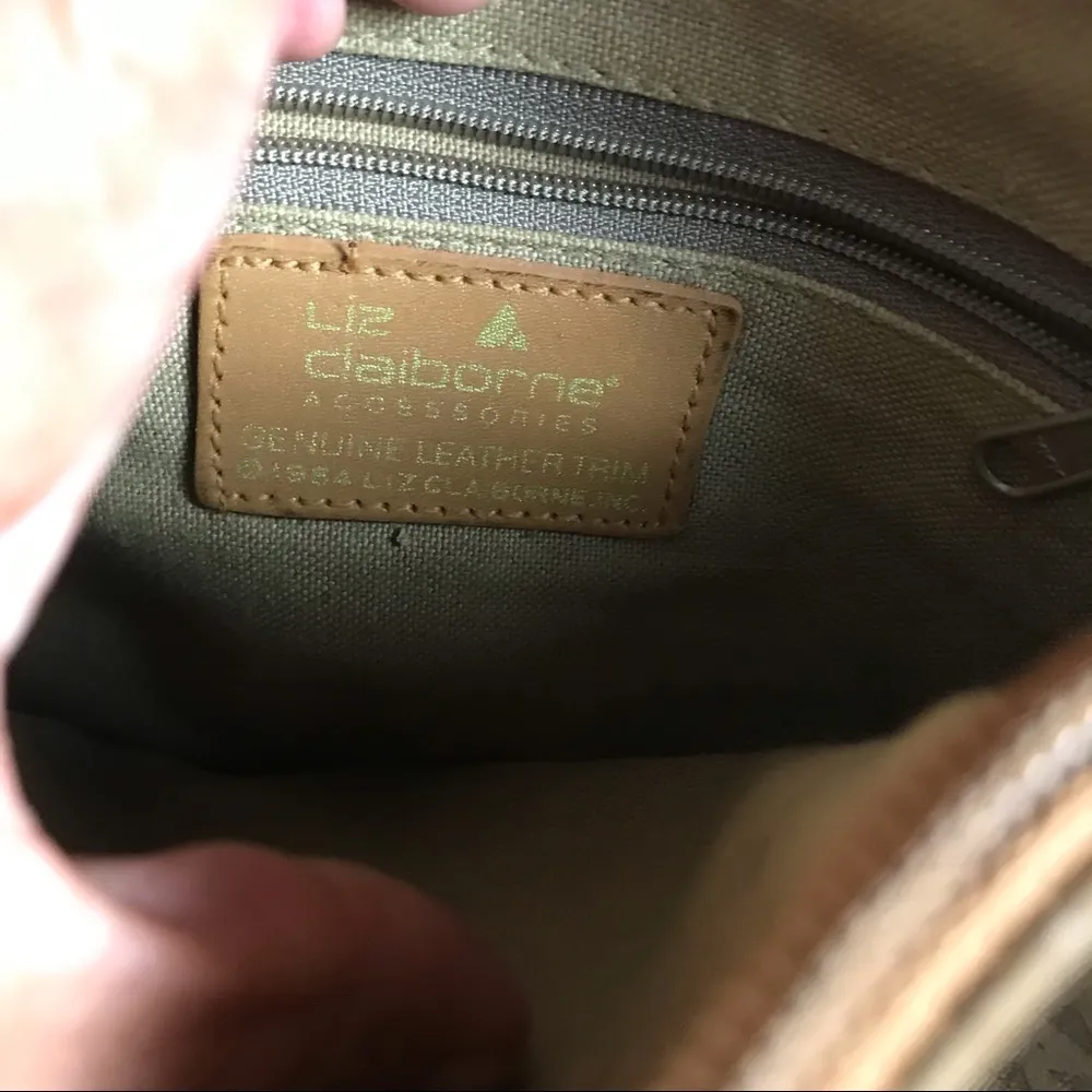 Vintage Liz Claiborne Handbag - Image 5