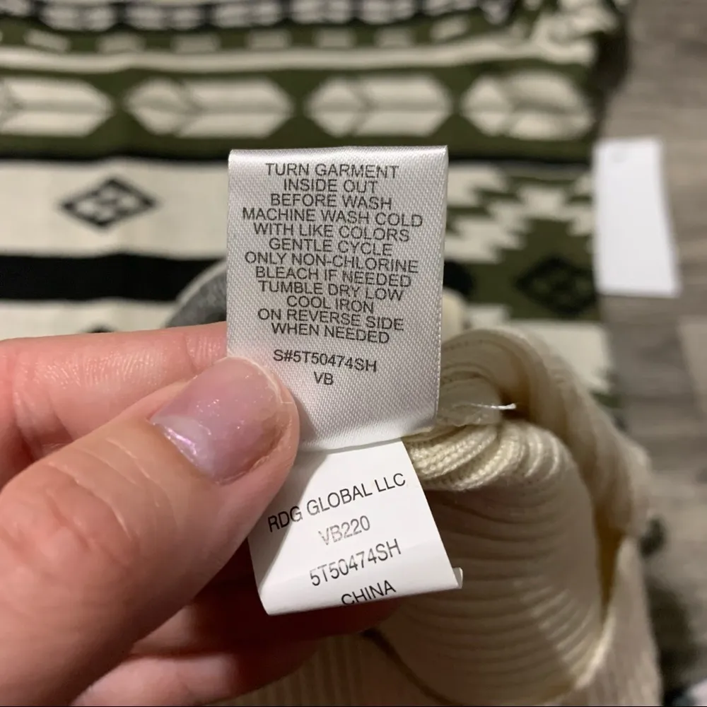 Cloud Chaser Olive Green Creme Aztec Dress; Large - Image 7