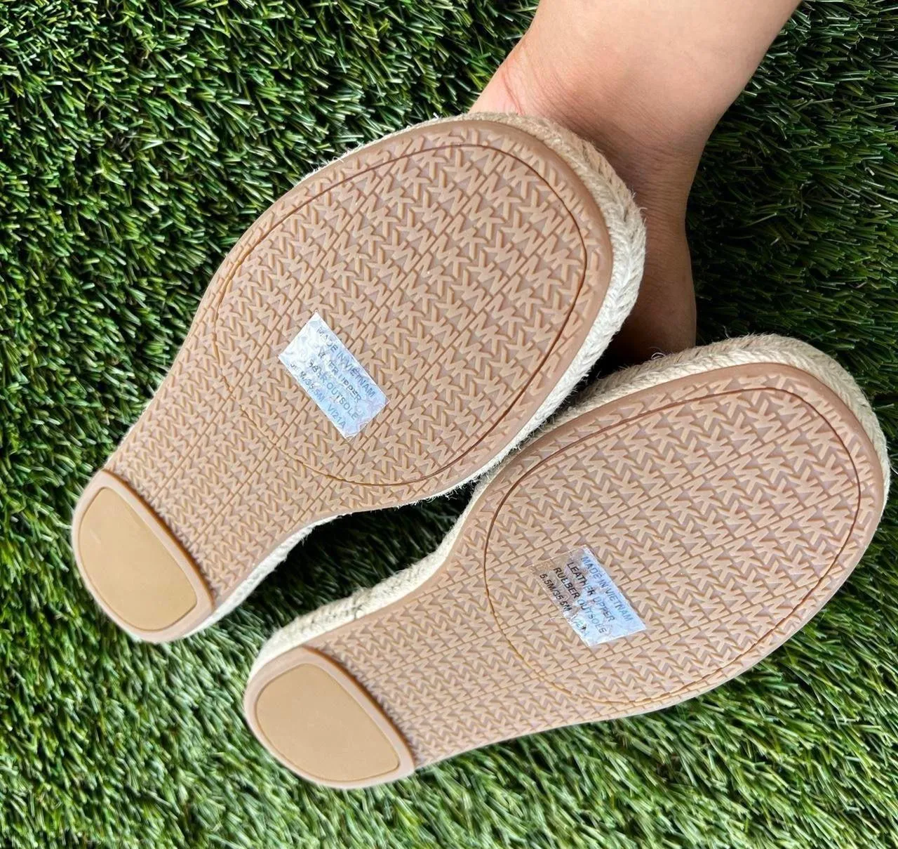 Black  Royce Slides - Image 4