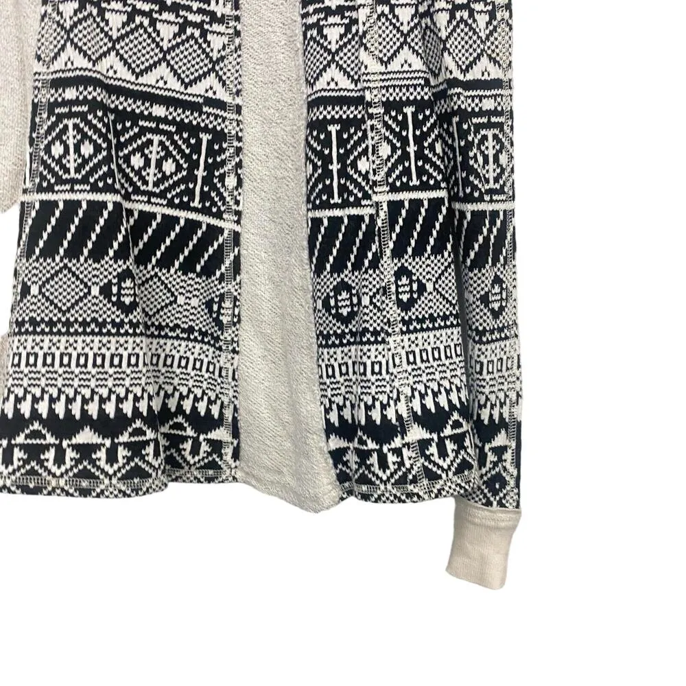 Lilka Anthropologie Pullover Black White Sweater Geometric Aztec Pattern sz S - Image 4