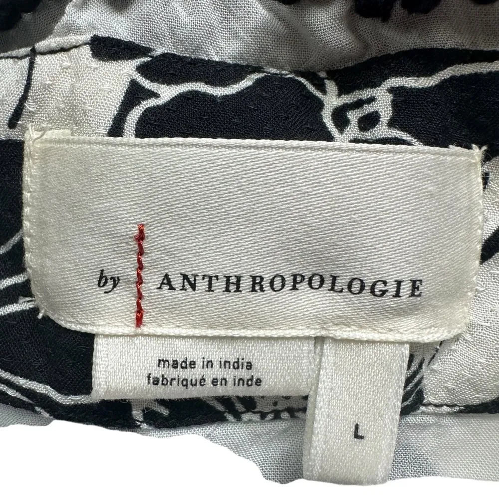 Anthropologie Daisie Black White Floral Flower Pattern Sleeveless Crop Top - Image 8