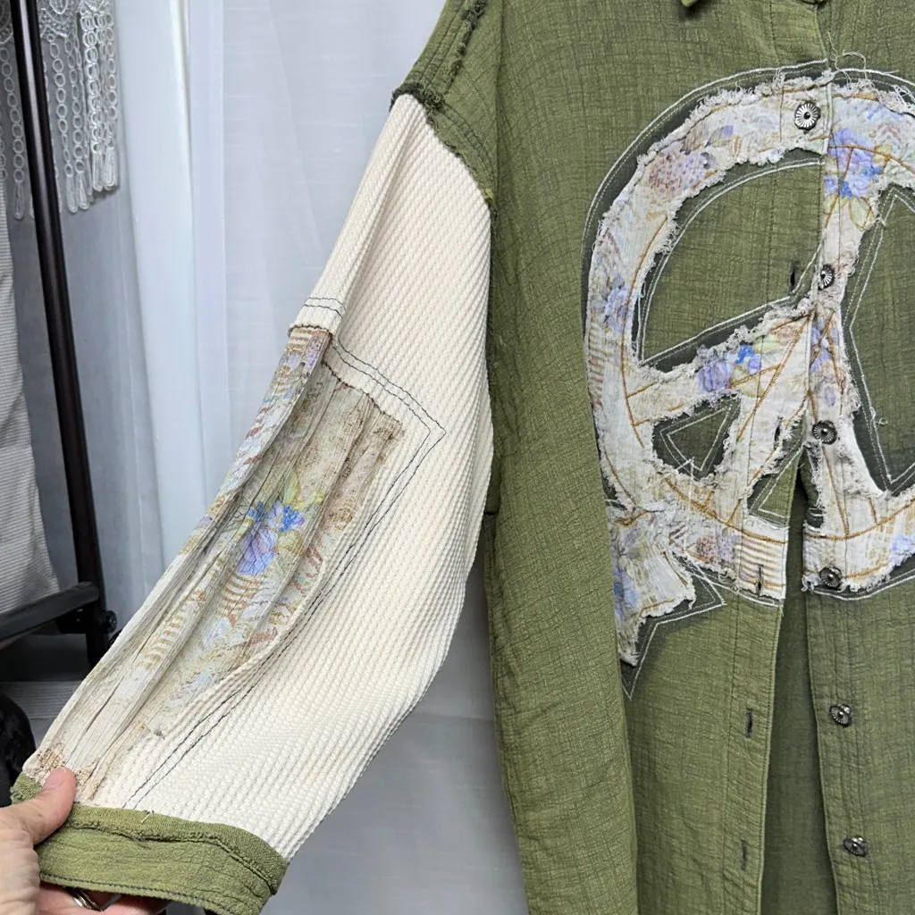 POLOversized  Olive Button-Up Shabby Chic Shirt /Jacket with Peace Sign - Image 4