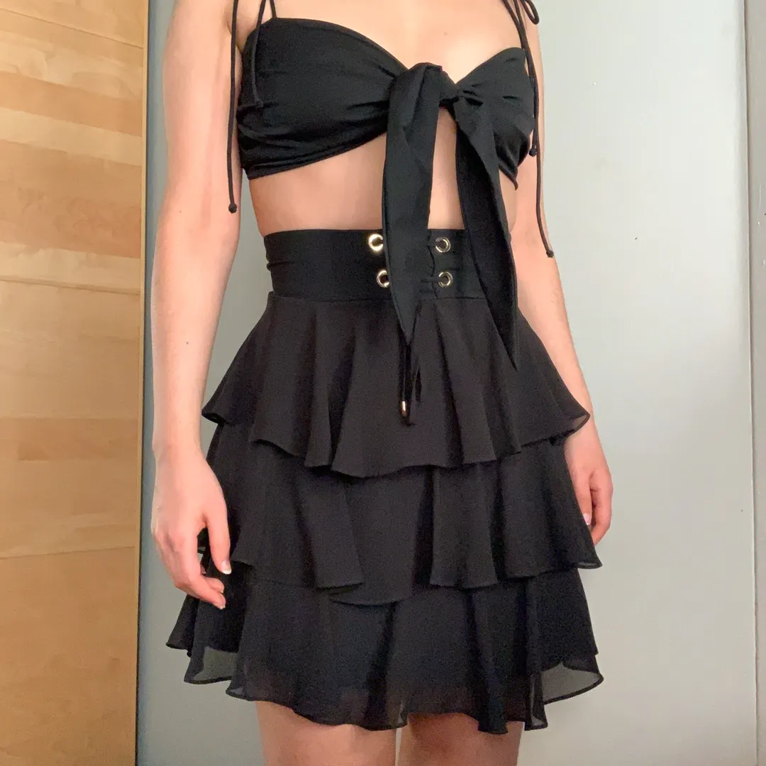 Tiered Ruffle Skirt - Image 7