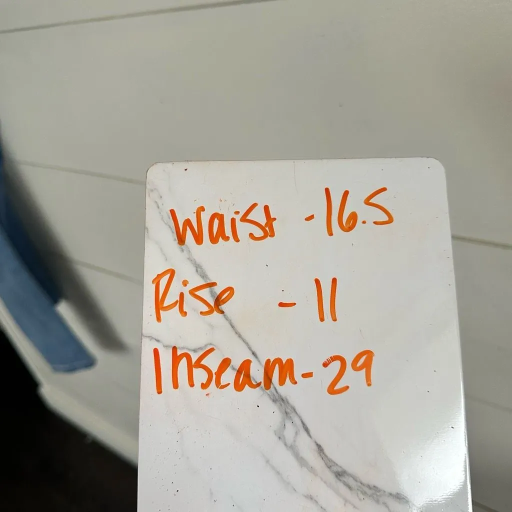 Democracy Women’s 14 Ab Technology Ankle Skimmer Stretch Jeans - Image 4