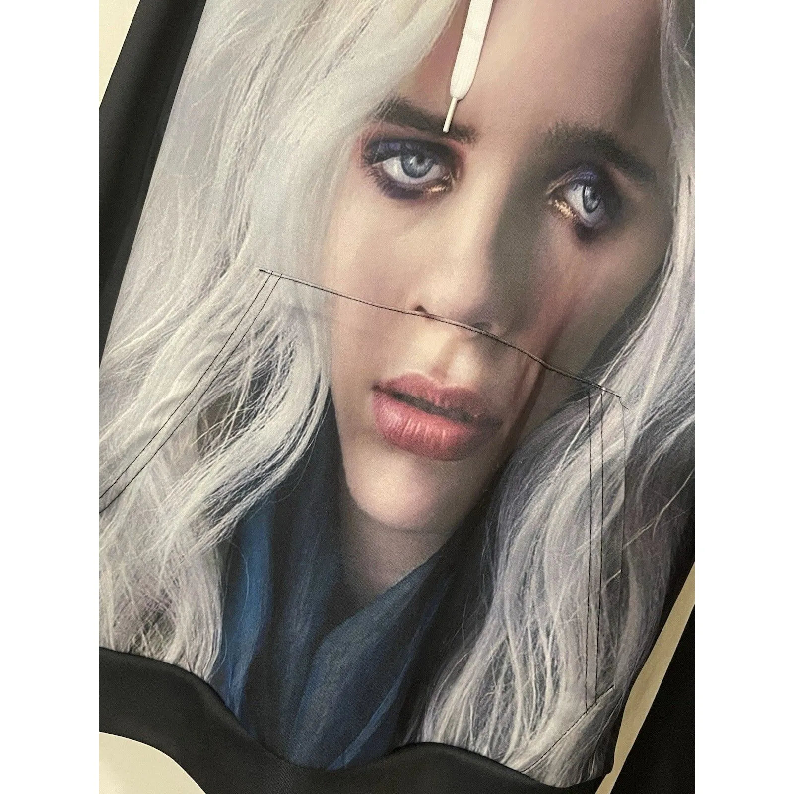 Billie Eillish Thin Lightweight Kangaroo Hoodie Unisex L China Black Size L - Image 2