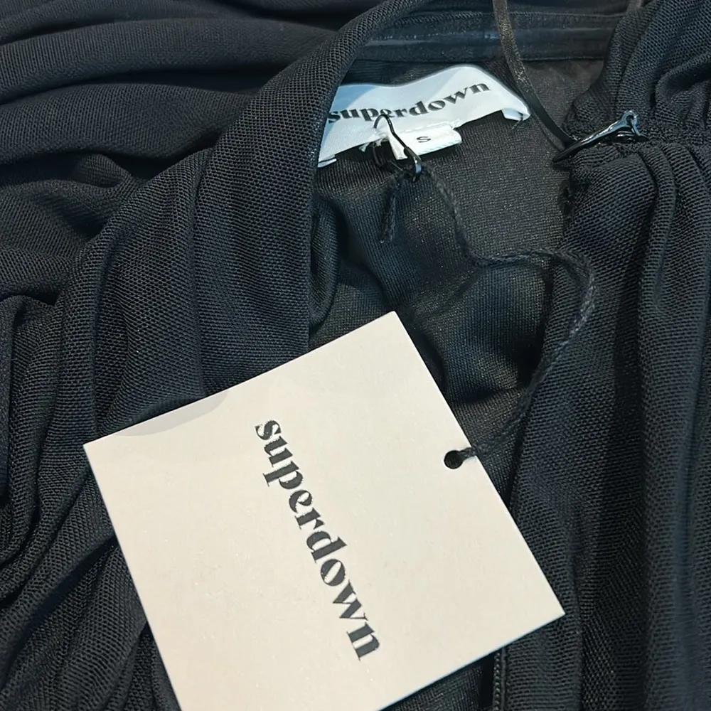 SUPERDOWN bellita mini dress nwt - Image 6