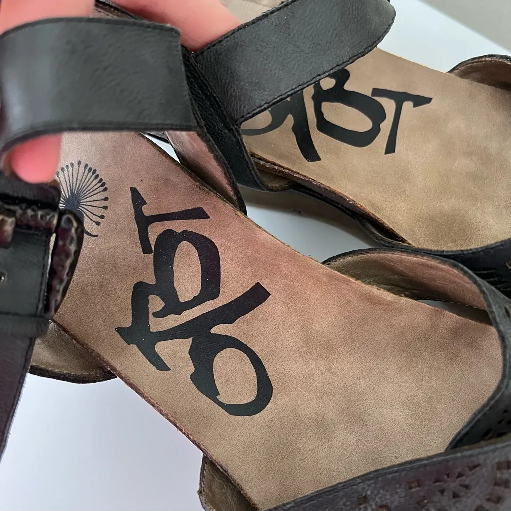 OTBT Gearhart Sandal Wedge Retro Inspired Supple Leather Upper Size 10 - Image 8