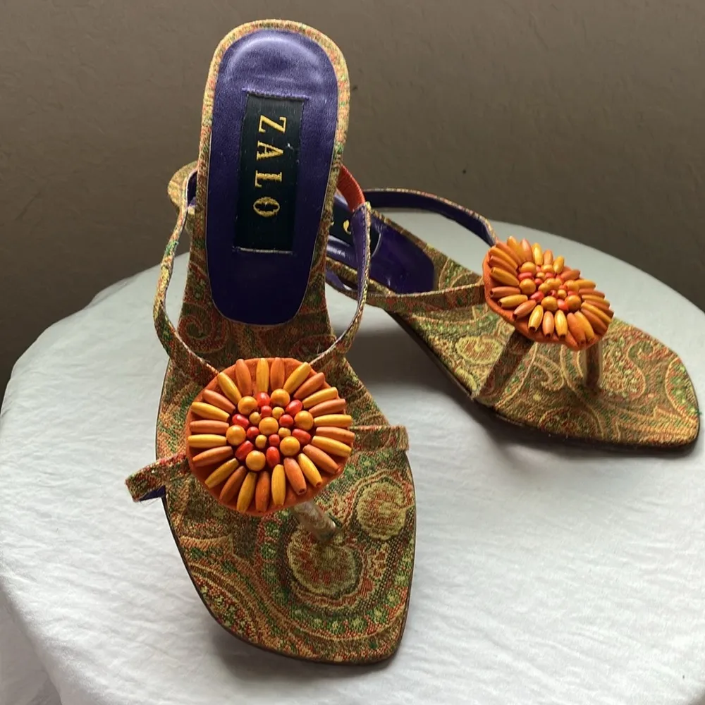 Zalo: Yellow/Orange heeled, paisley sandals - Image 8