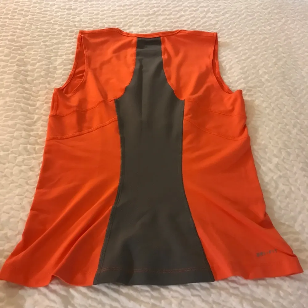 🌺 3/$20 SALE Nike Dr-Fit Athletic Tank Top Orange - Image 7