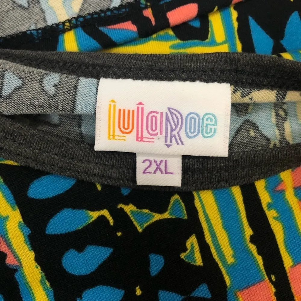 Lularoe Randy Top - Image 4