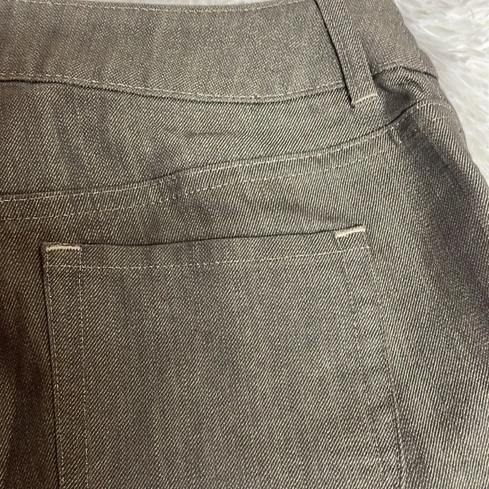 Chico Taupe Color with Hint of Gold Flake - Image 5