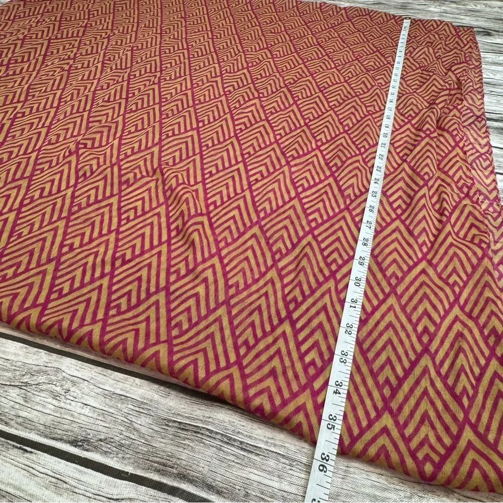 Unbranded Women's Lightweight Geometric Infinity Neck Scarf Magenta Pink Brown - Image 7