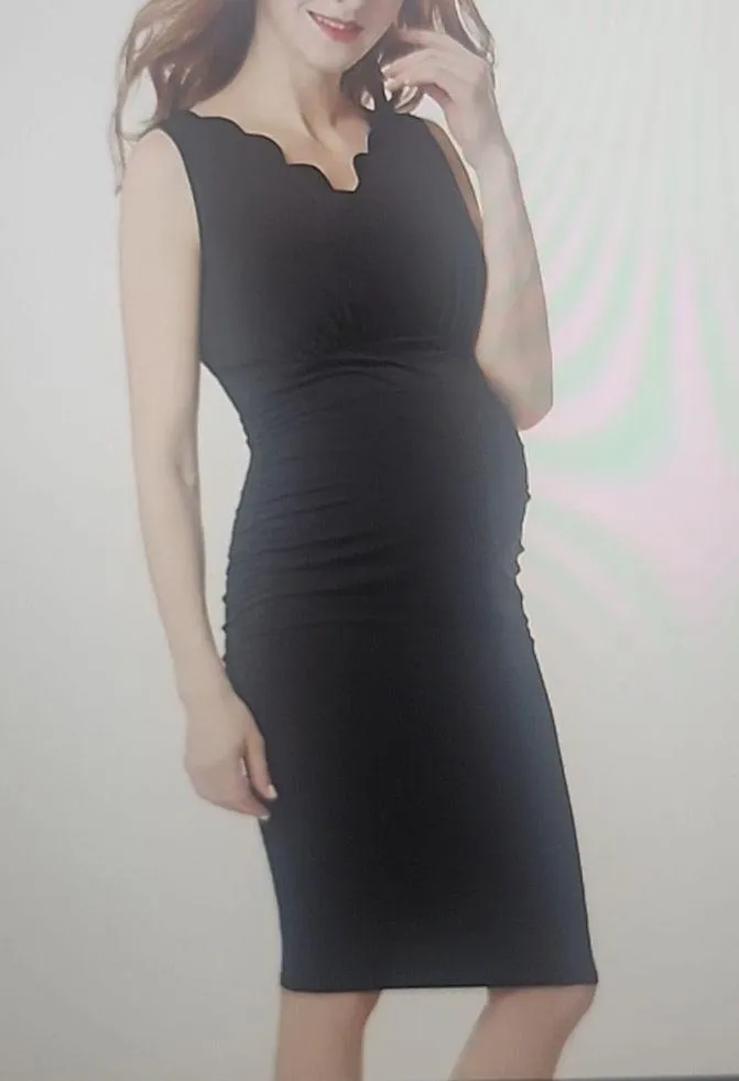 KIMI+KAI MATERNITY SCALLOPED V - Image 2