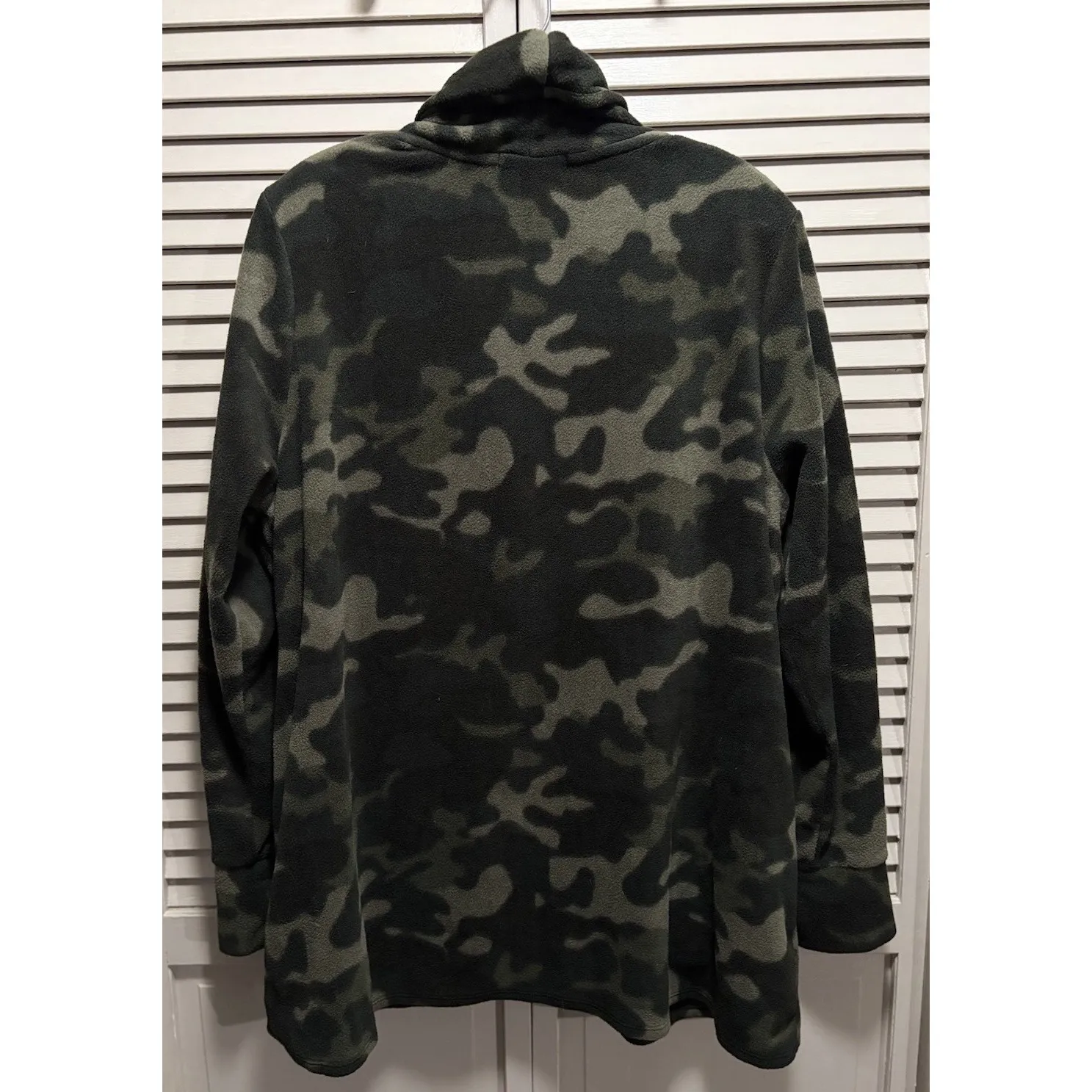 Cuddl Duds Fleecewear Stretch Button Front Cardigan Camo Green Size L Soft Warm - Image 5