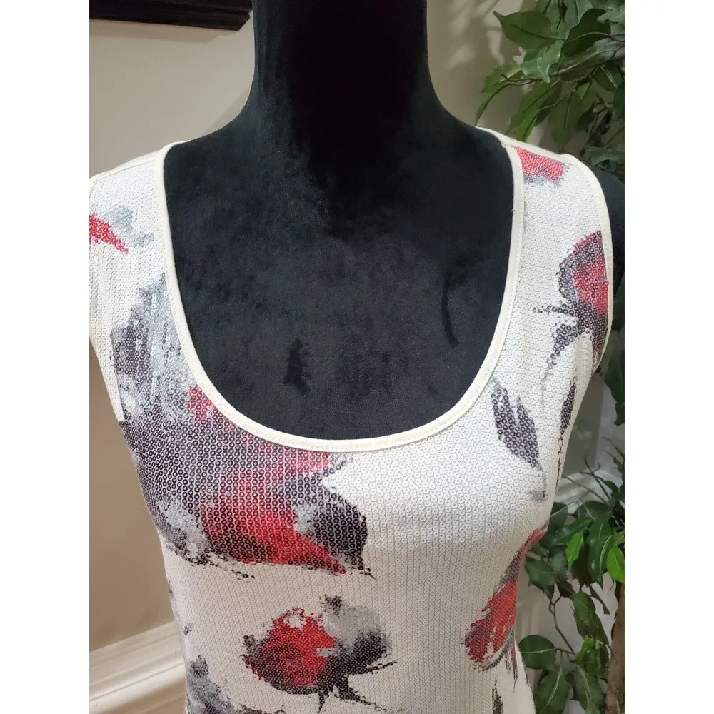 Dana Buchman White & Red Floral Sequin Round Neck Sleeveless Top Blouse Size M - Image 11