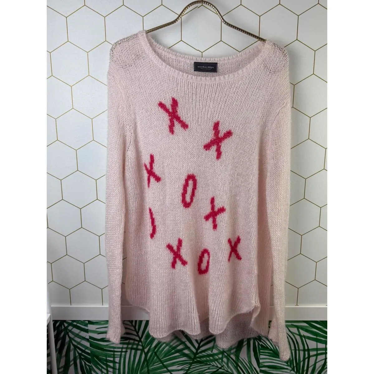 Wooden Ships Wool Blend Pink XO Graphic Light Sweater - Size - Medium/Large - Image 6