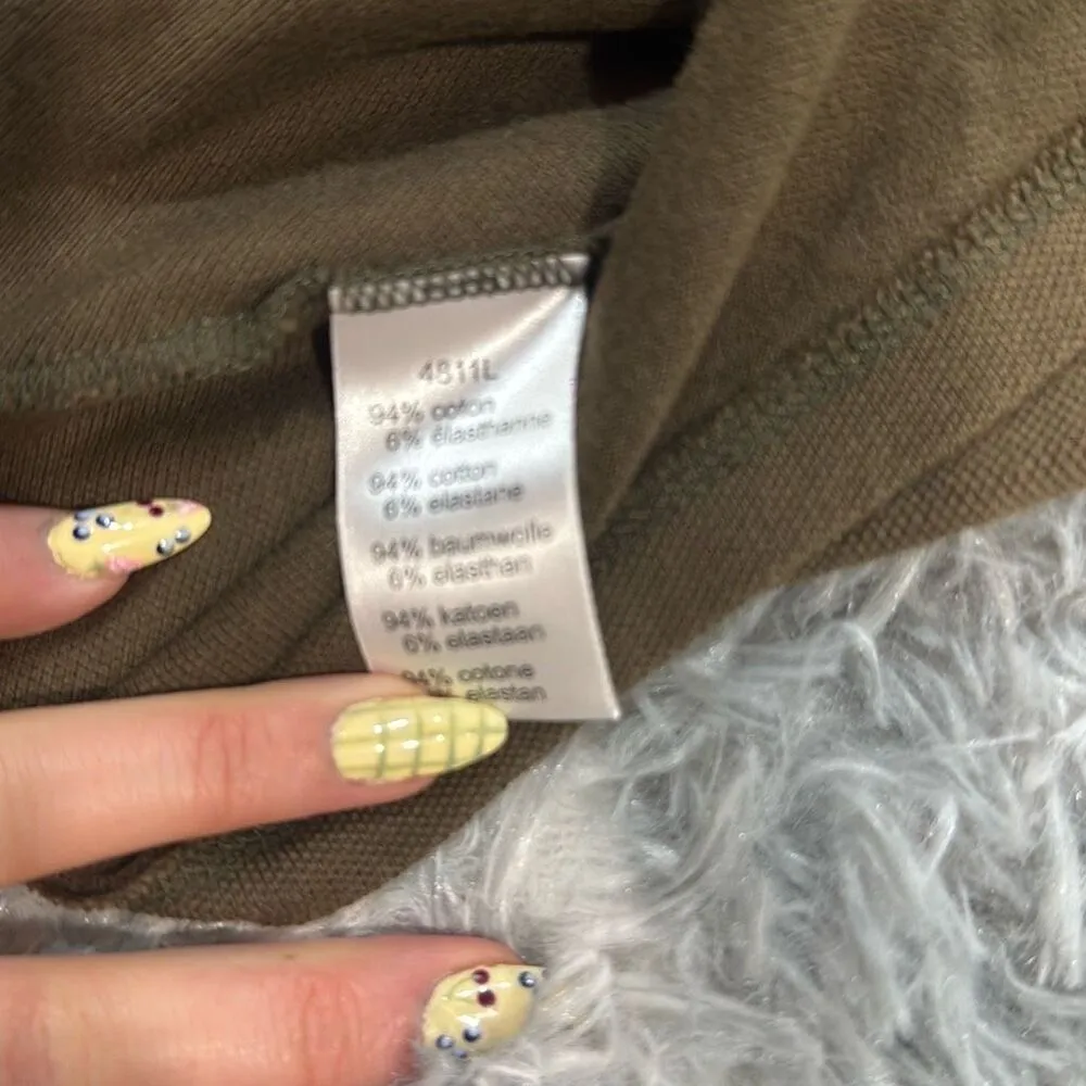 Lacoste pique solo cotton dress brown size 38   Has a stain on front but can mos - Image 4