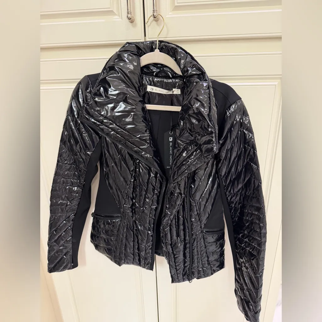 🌸NWT blanc noir motion panel shiny puffer in black Size XS - Image 5