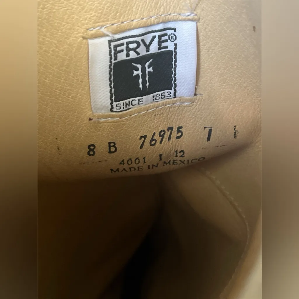 Frye Lindsey Plate distressed leather boot size 8 - Image 8