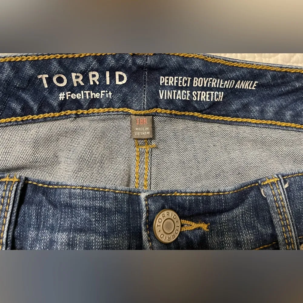 TORRID #FeelTheFit jeans. Size 18R - Image 4