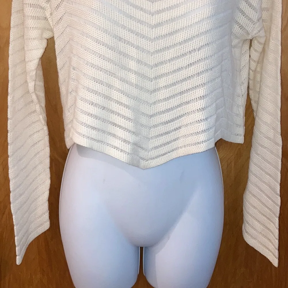 Off White Craeal Cropped Boat Neck Sweater Size Small - Image 3